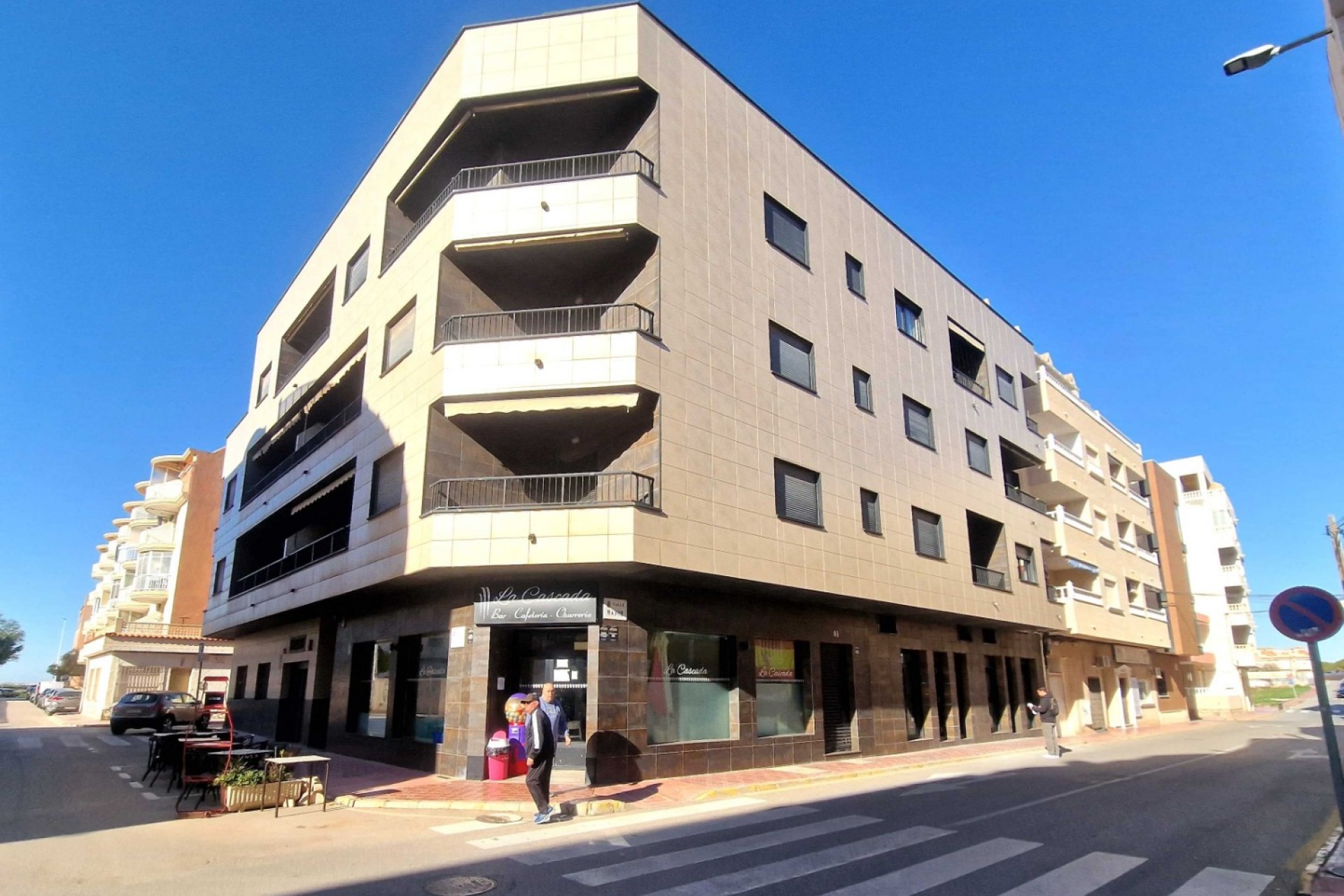 Apartment in Torrelamata - view 1