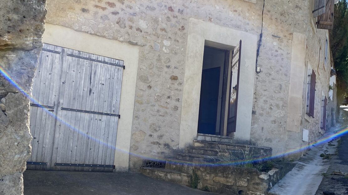 House in Autignac - view 1