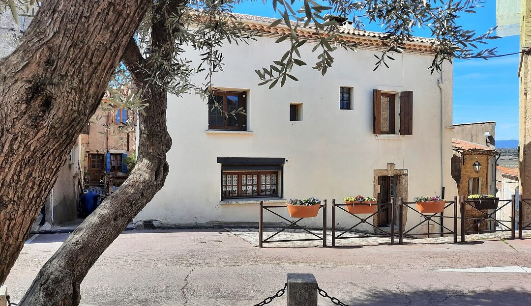 House in Alignan-du-Vent - view 1