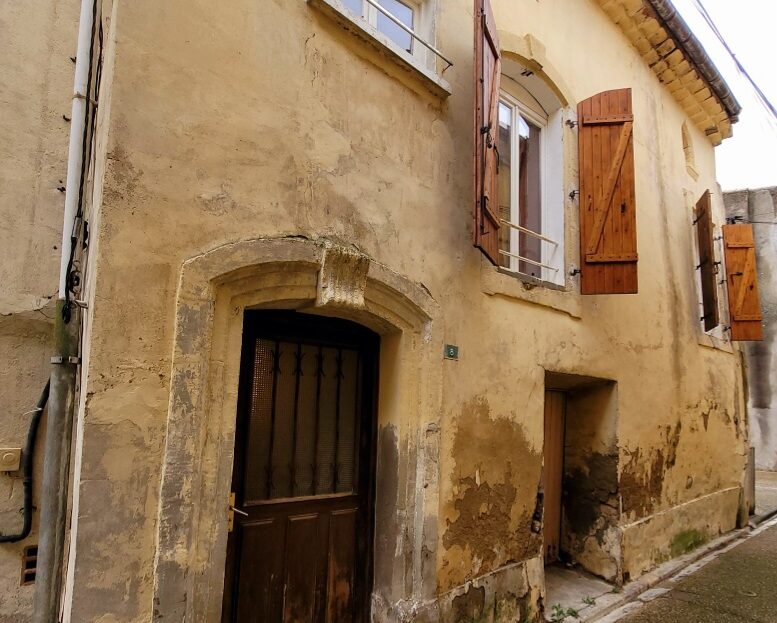 House in Autignac - view 1