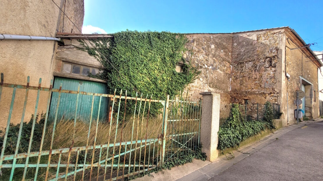 House in Saint-Genies-de-Fontedit - view 1