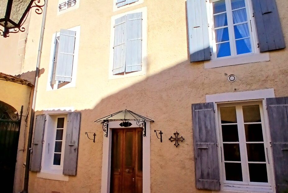 House in La Redorte - view 1