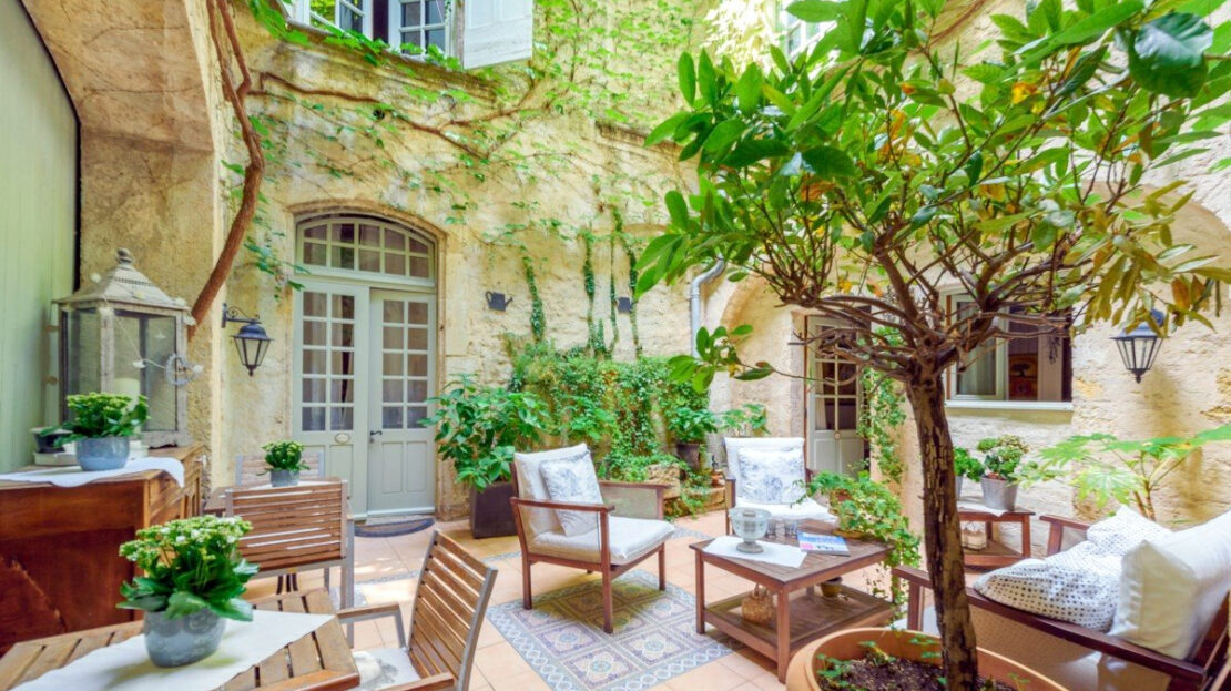 House in Pezenas - view 1