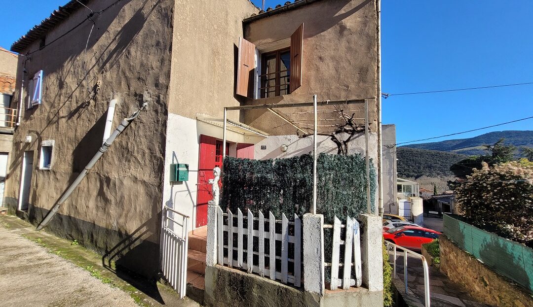 House in Bedarieux - view 1