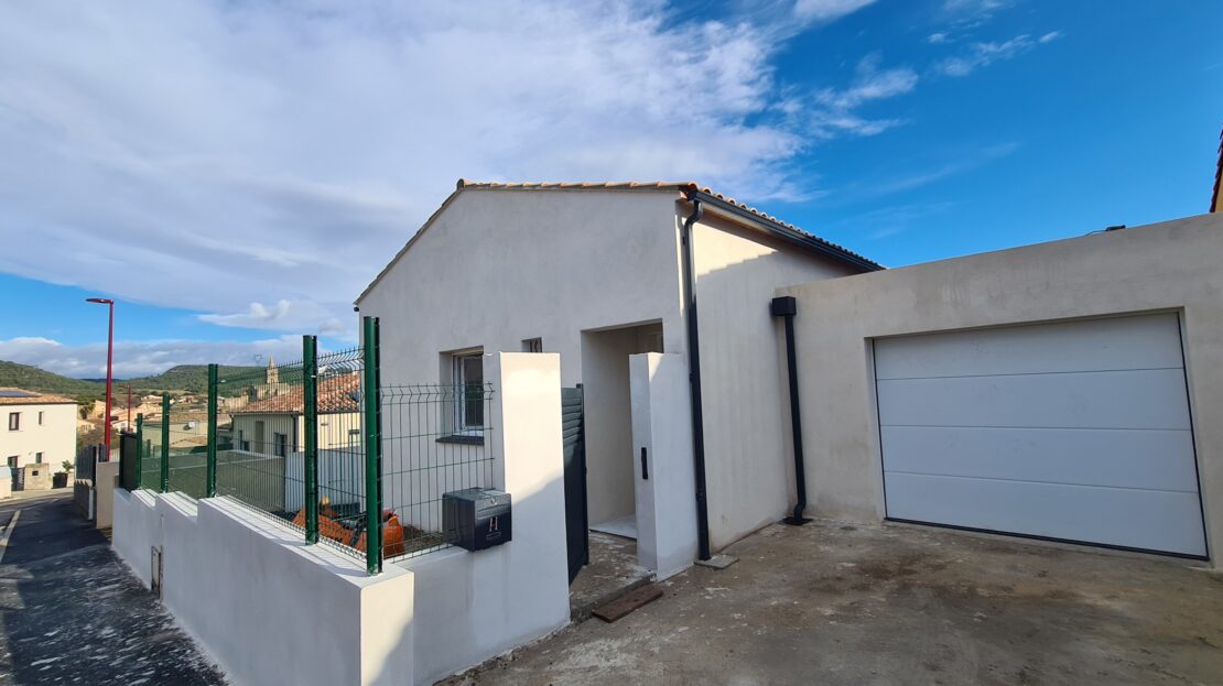 House in Capestang - view 1