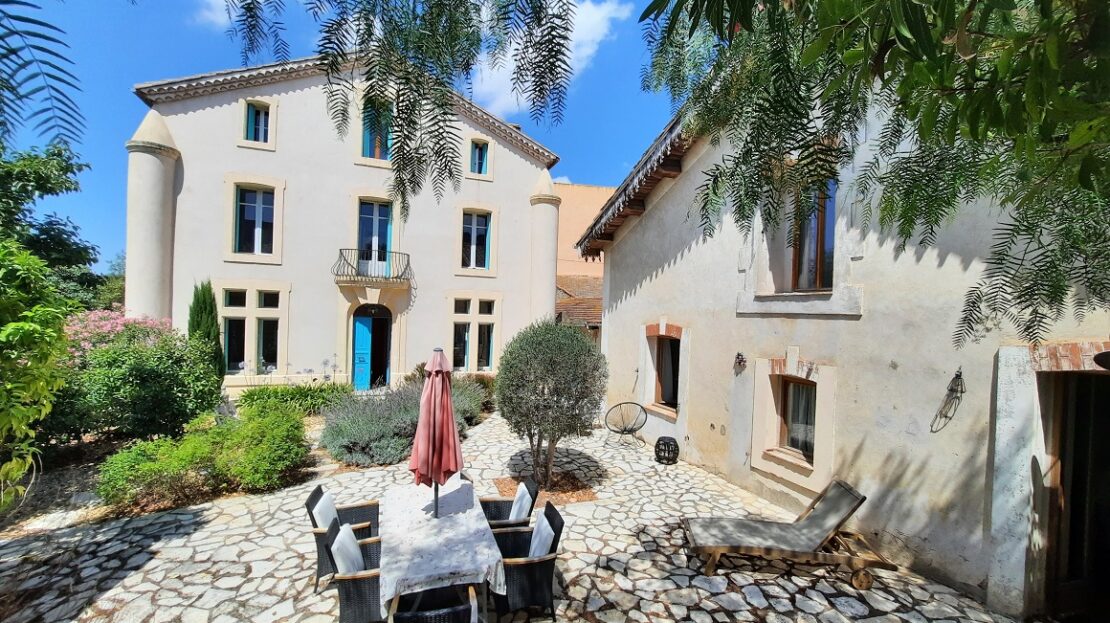 House in Puissalicon - view 1