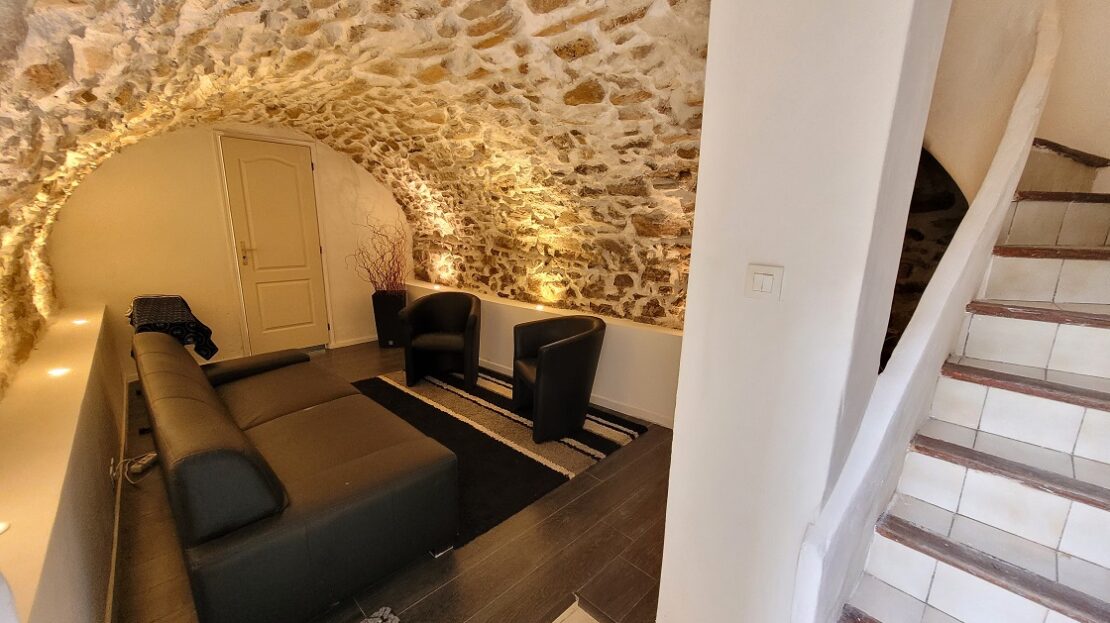 House in Cessenon-sur-Orb - view 1
