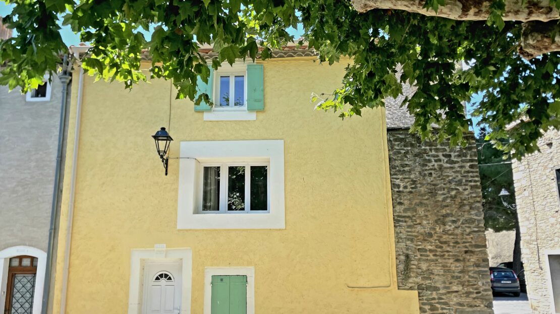 House in Caunes-Minervois - view 1