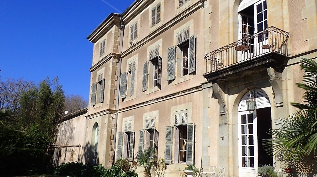 House in Carcassonne - view 1