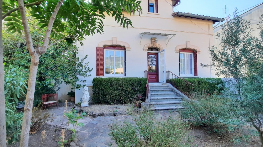House in Herepian - view 1