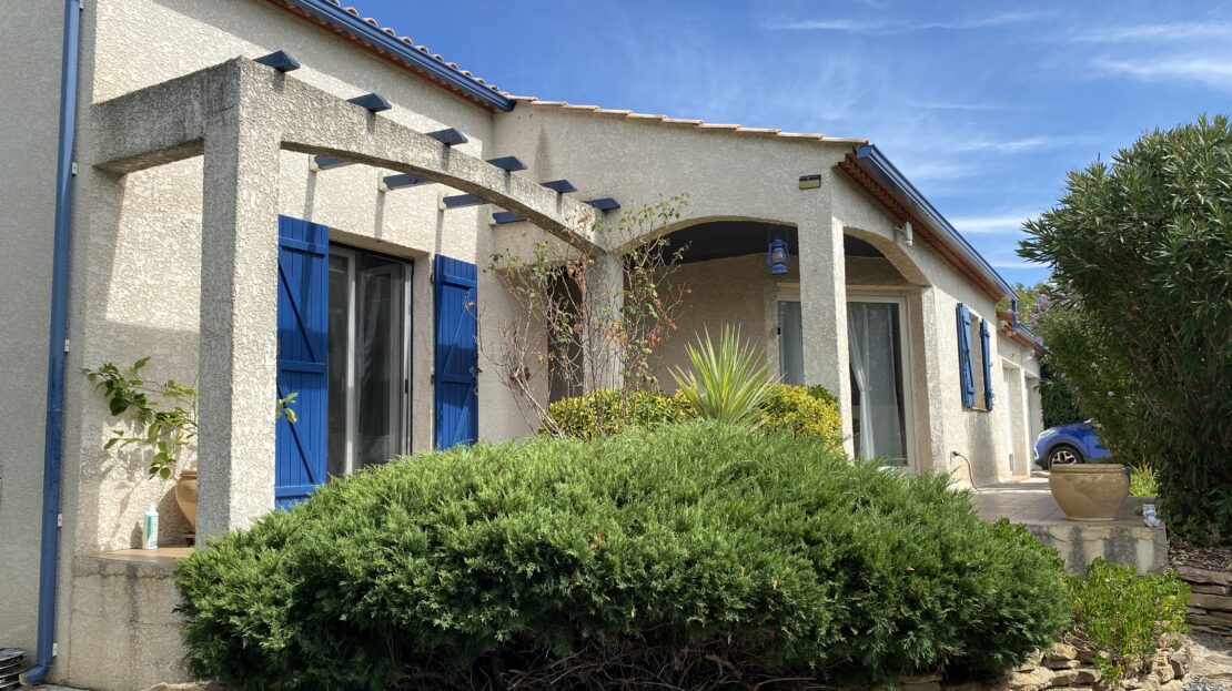 House in Autignac - view 1