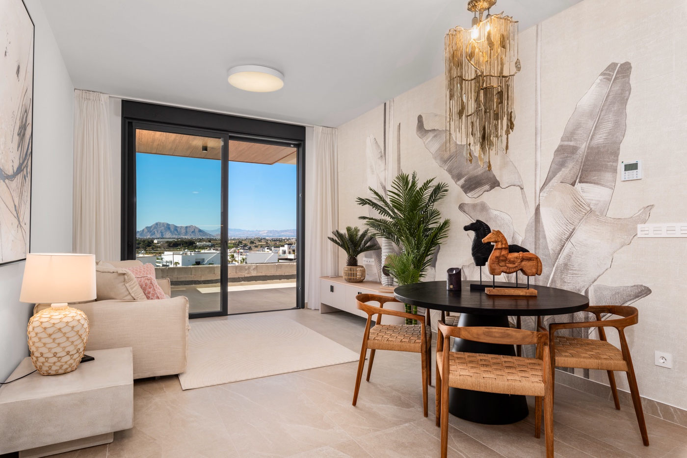 Apartment in Alicante - view 1