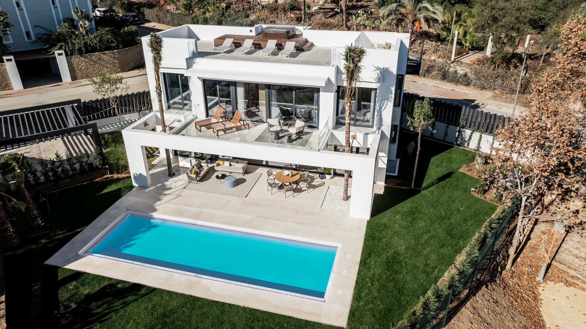 House in Marbella - view 1