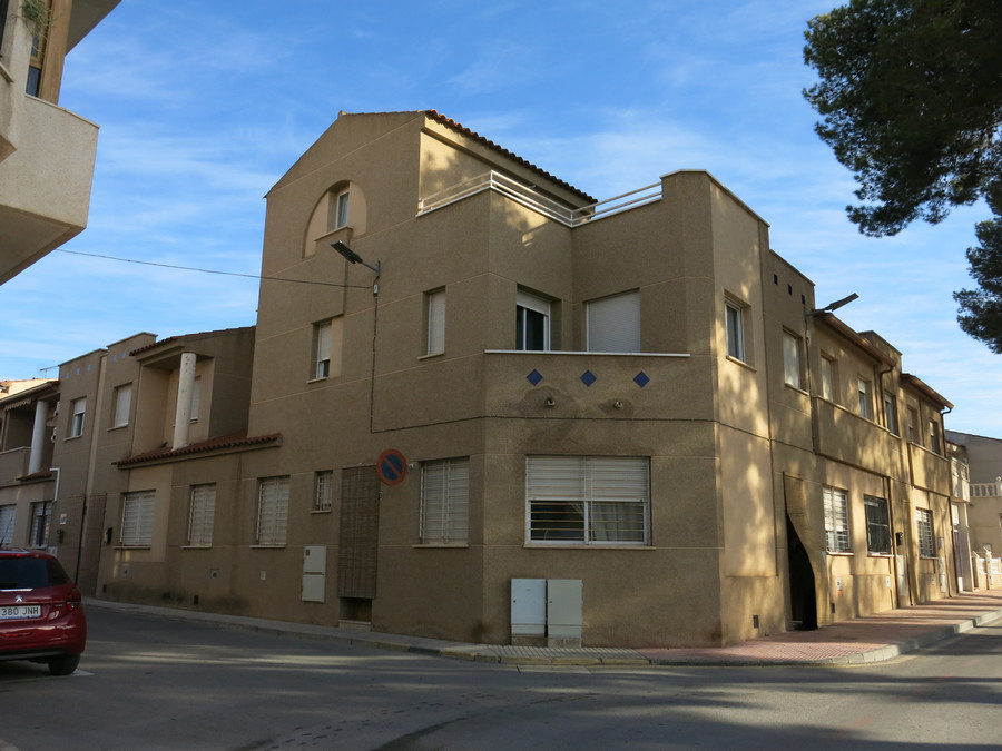 House in Pinoso - view 1