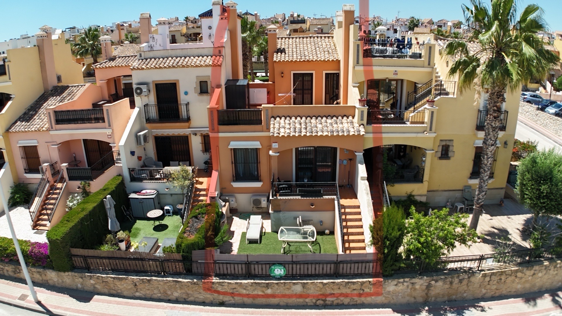 House in Algorfa - view 1