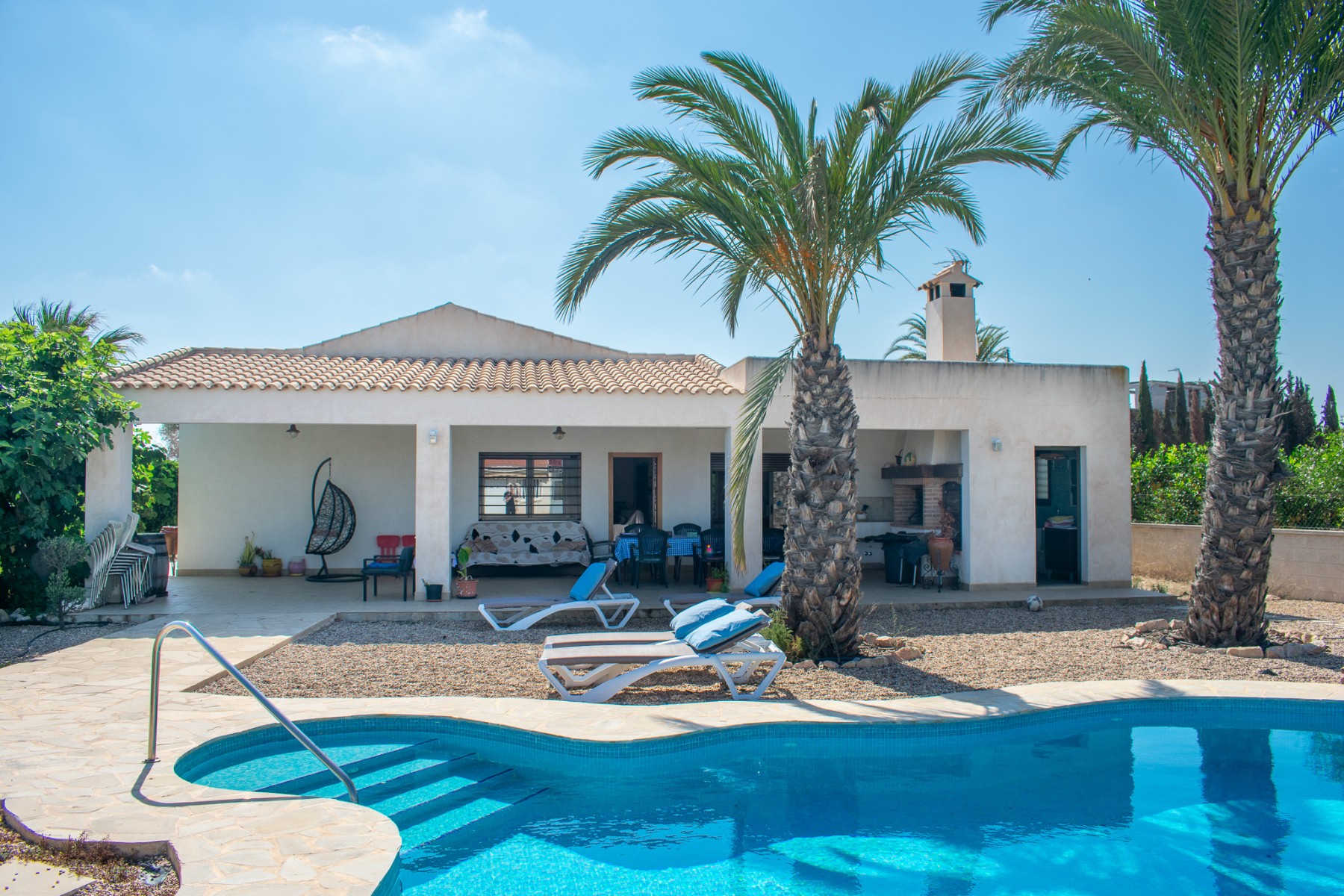 Villa in Alicante - view 1