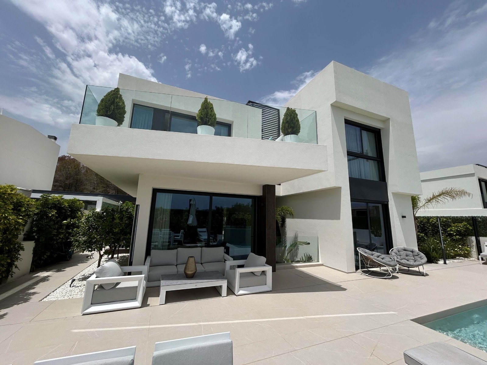 Villa in La Nucia - view 1