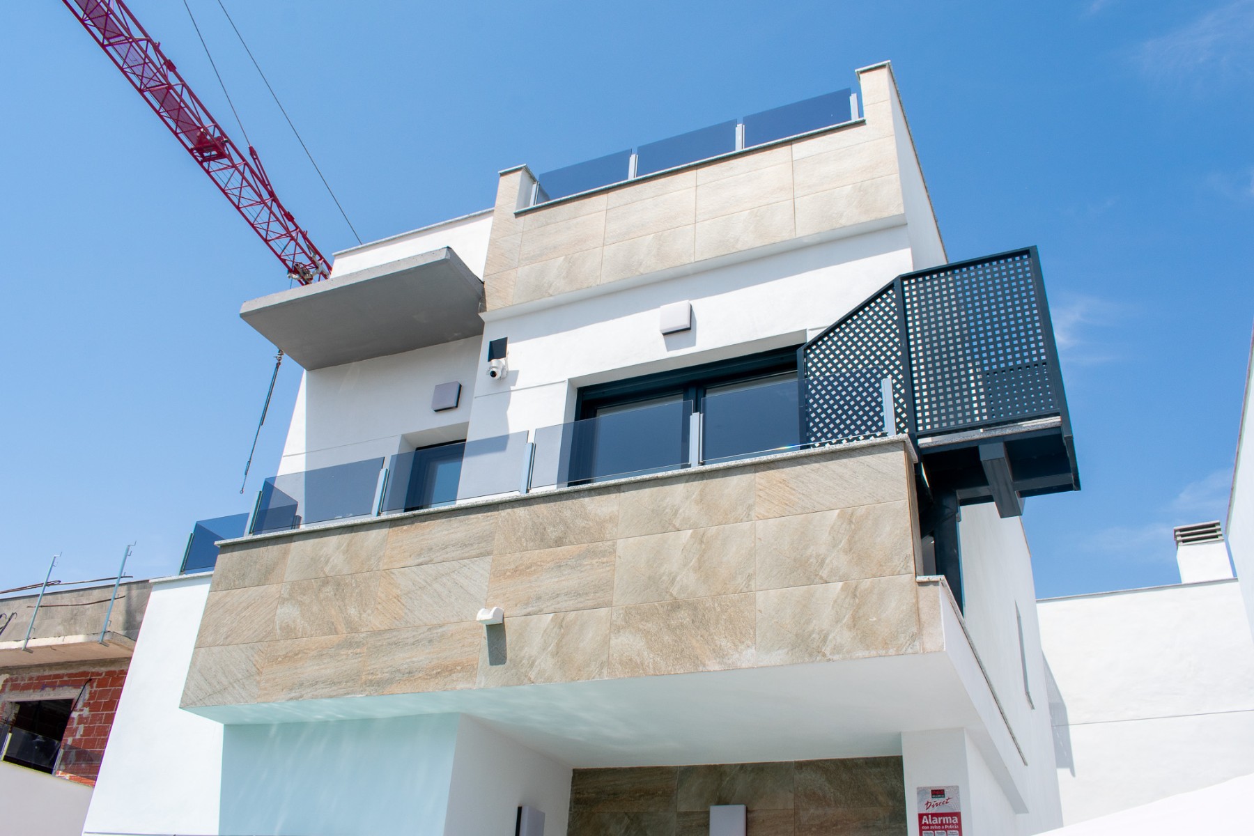Villa in Alicante - view 1