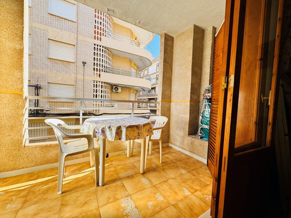 Apartment in Torrelamata - view 1