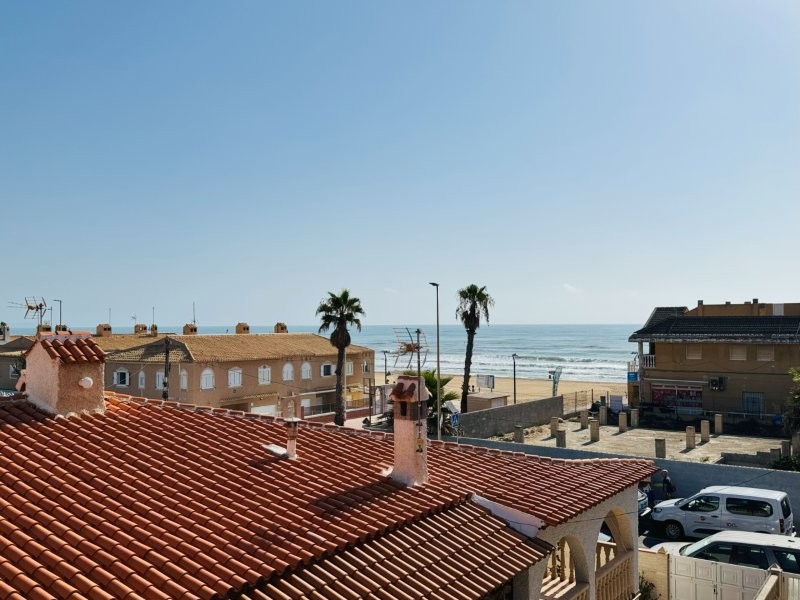 Apartment in Torrelamata - view 1