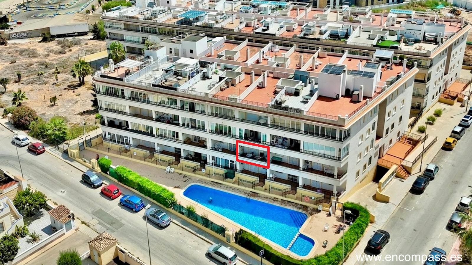 Apartment in Alicante - view 1