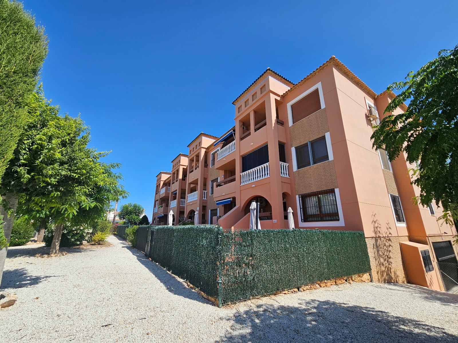 Apartment in Urbanizacion los Balcones - view 1