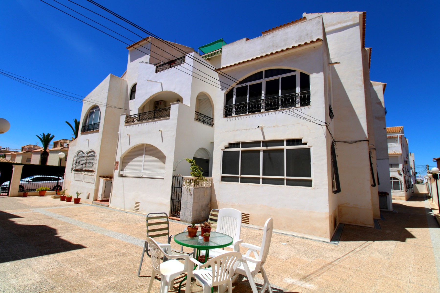 Apartment in Alicante - view 1