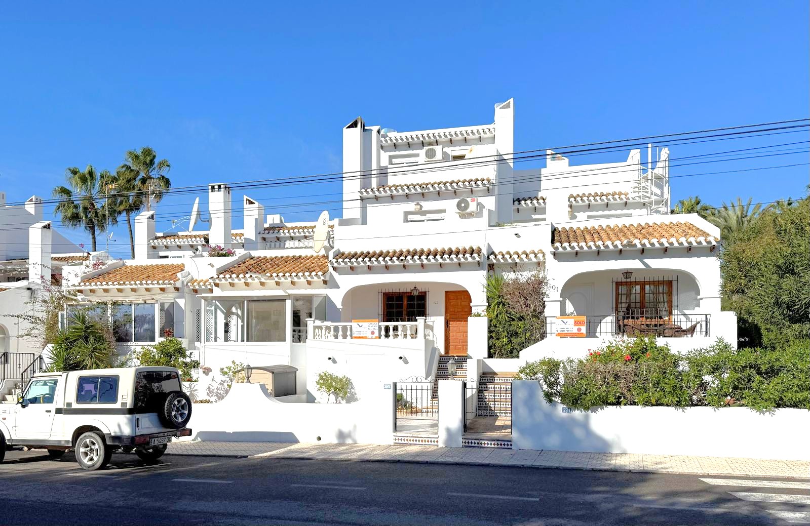 House in Urbanizacion los Balcones - view 1