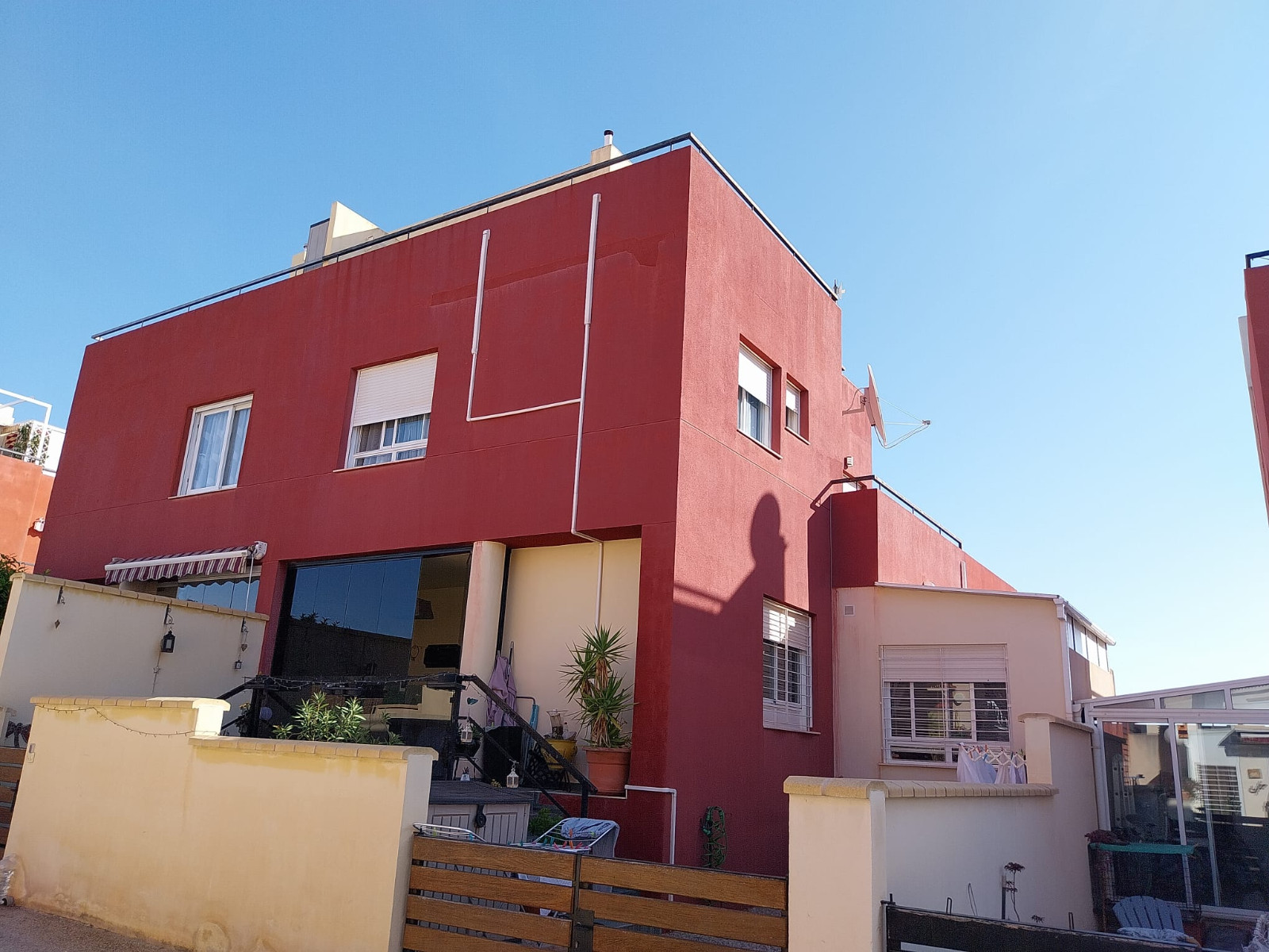 House in Alicante - view 1