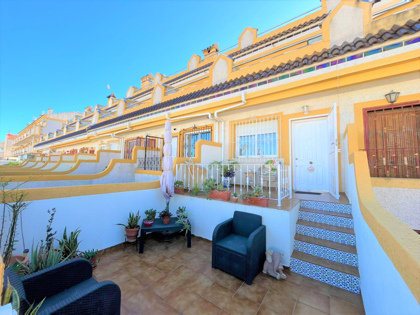 House in Alicante - view 1