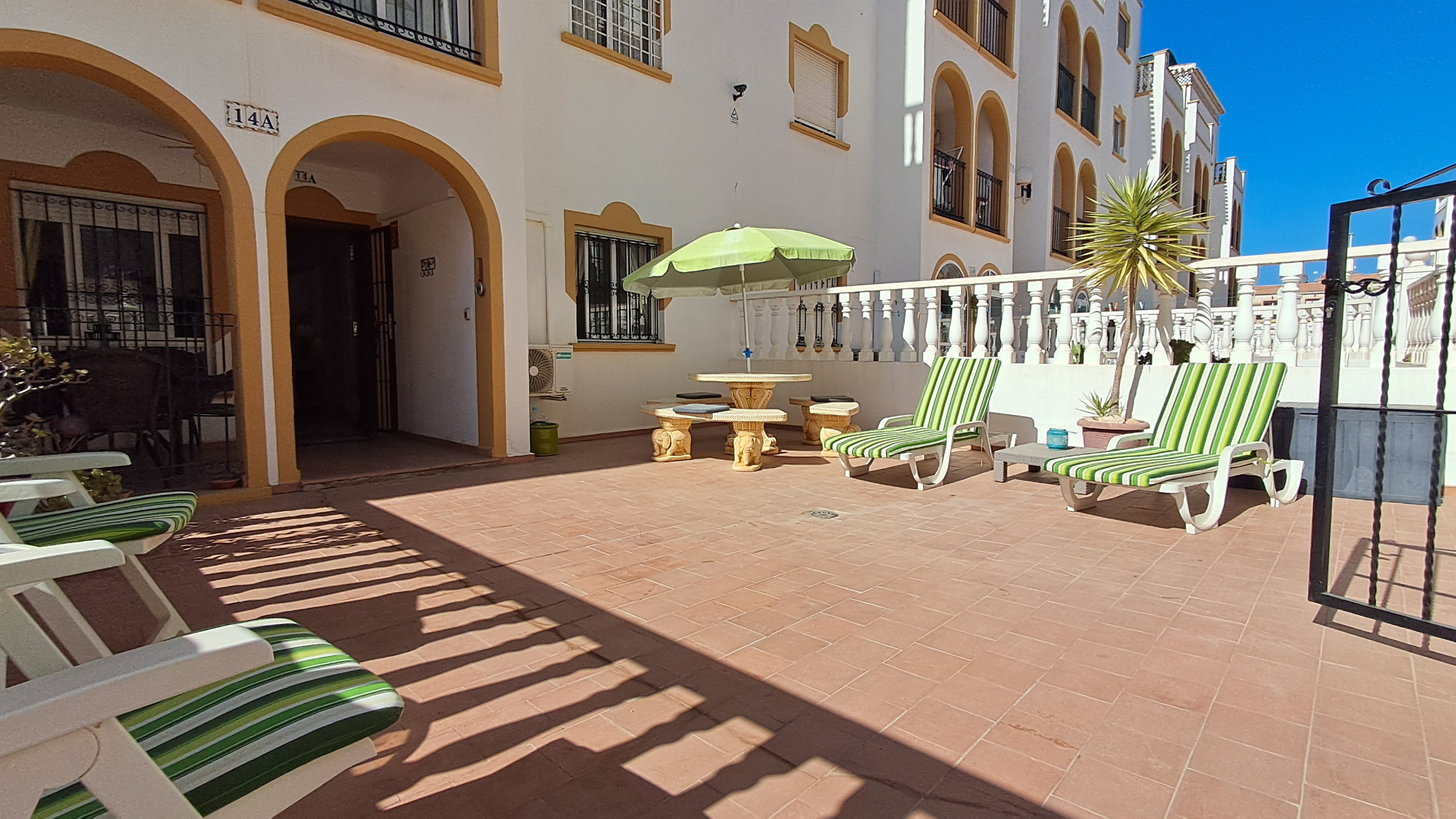 Apartment in La Zenia - view 1