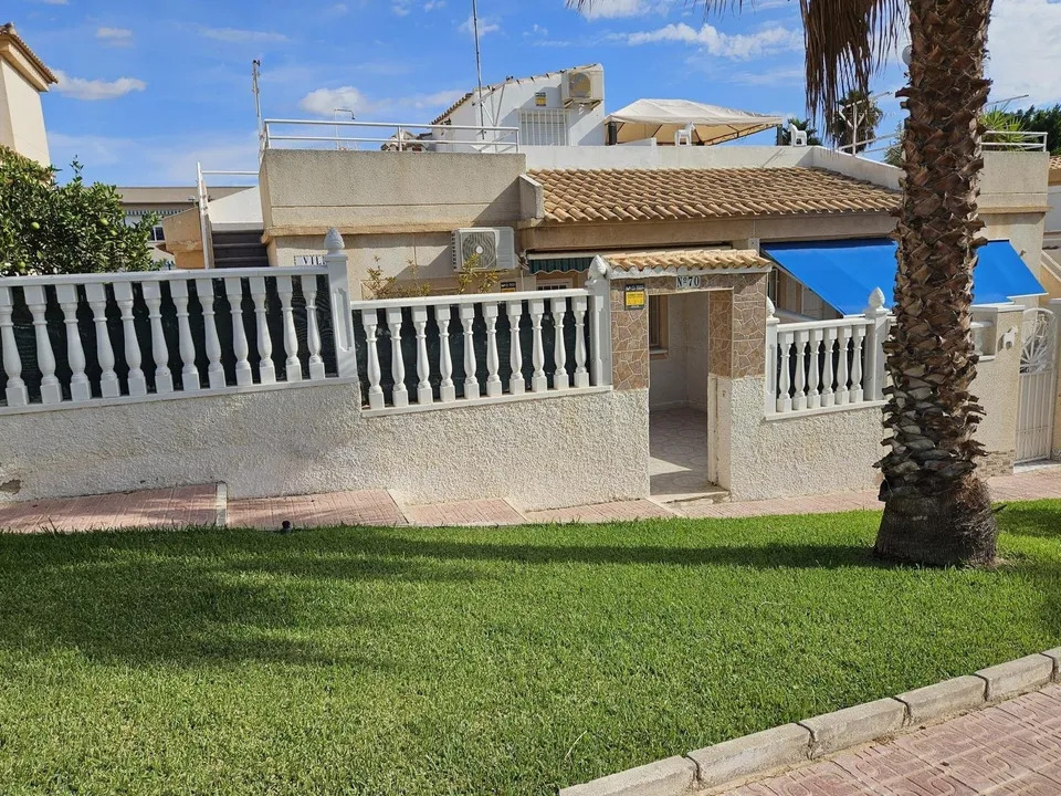 House in Residencia los Altos - view 1
