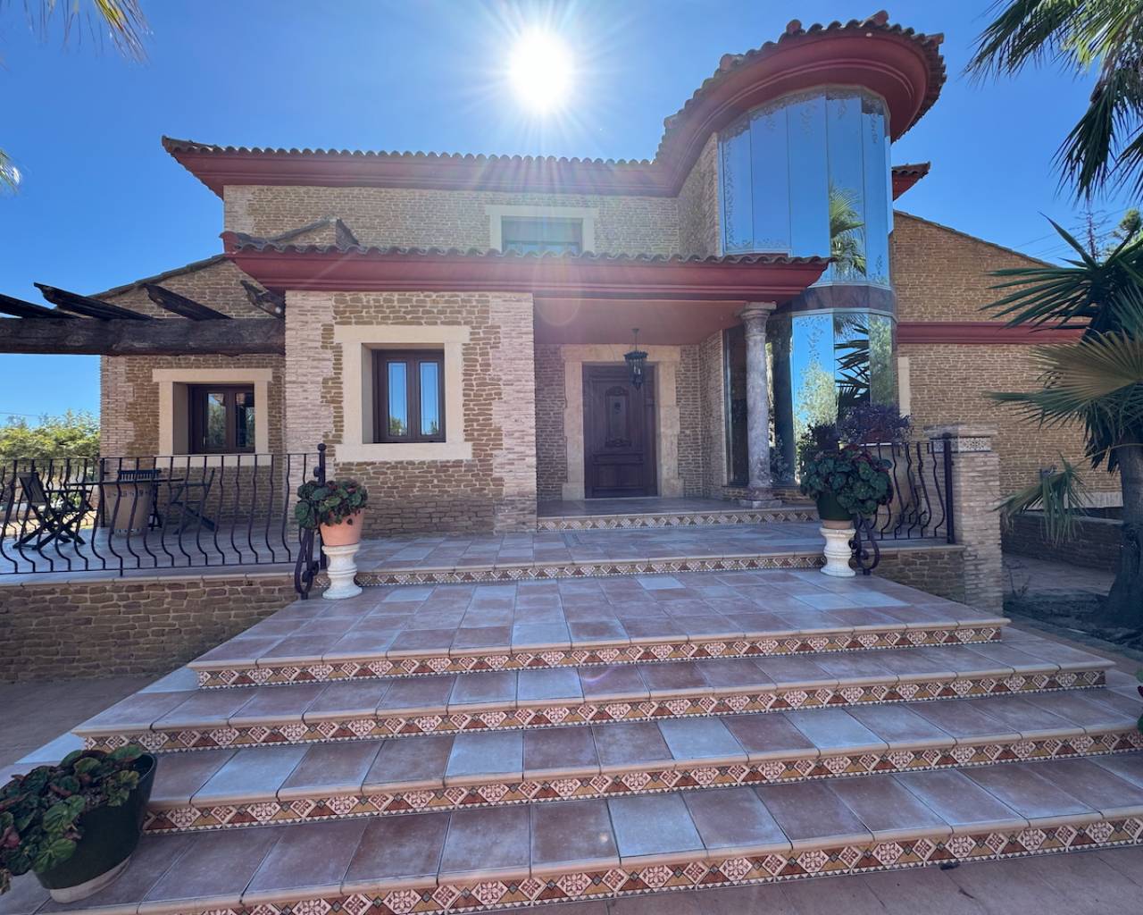 House in Los Montesinos - view 1