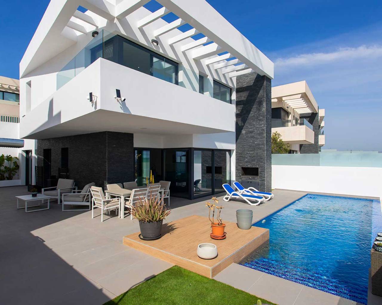 Villa in Rojales - view 1
