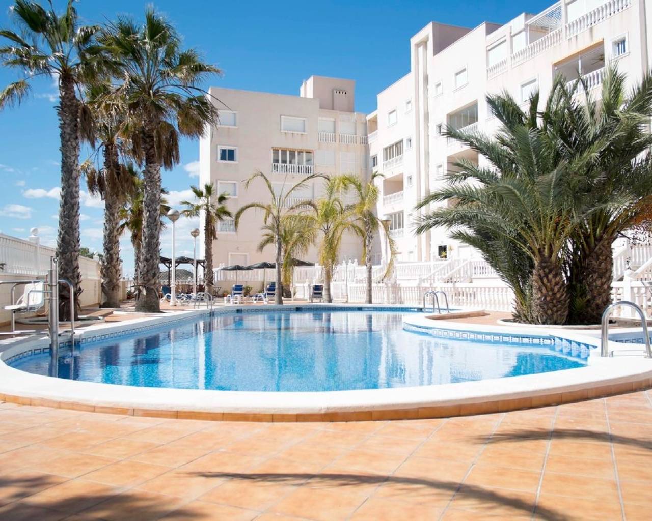 Apartment in Guardamar del Segura - view 1