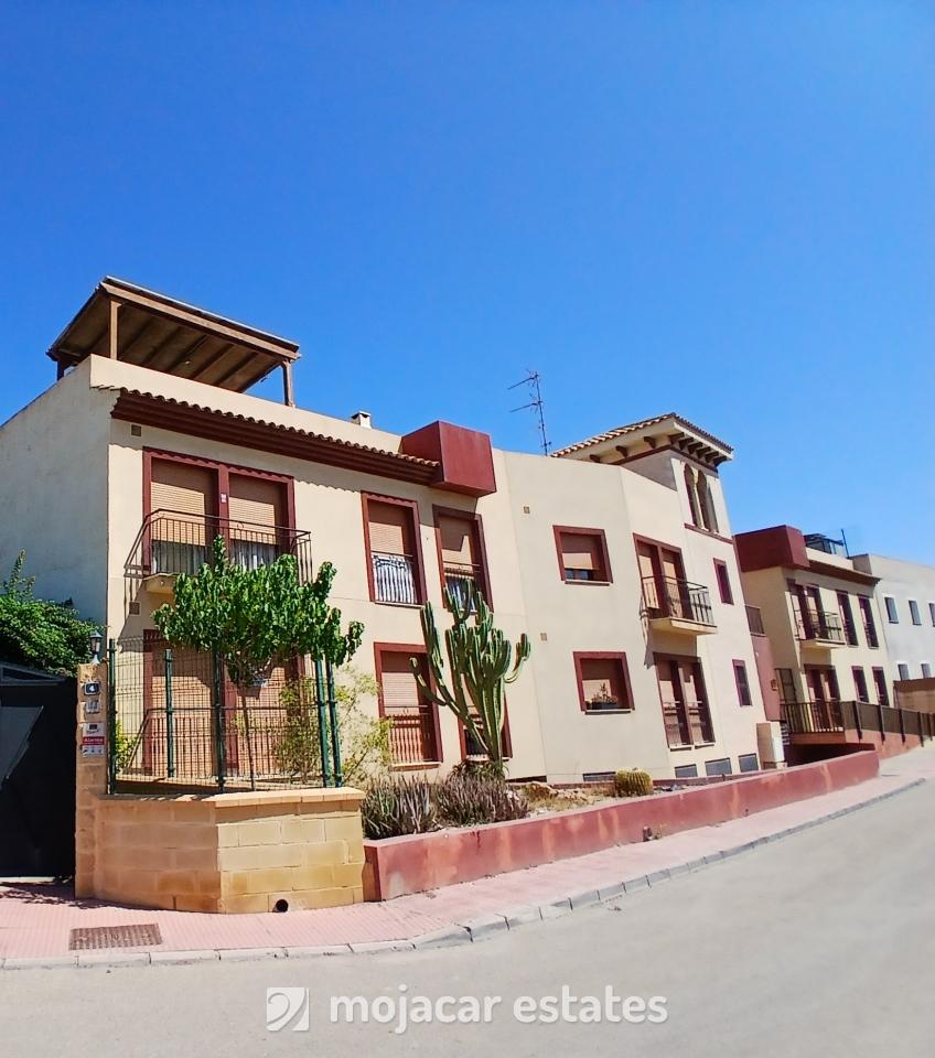Apartment in Palomares - view 1