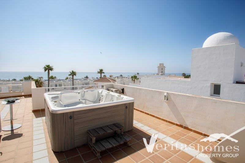 Villa in Almeria - view 1