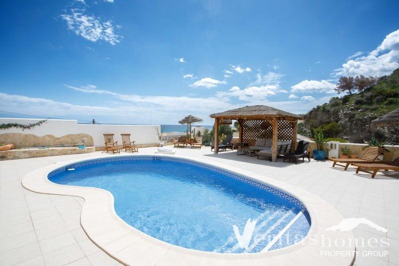 Villa in Almeria - view 1