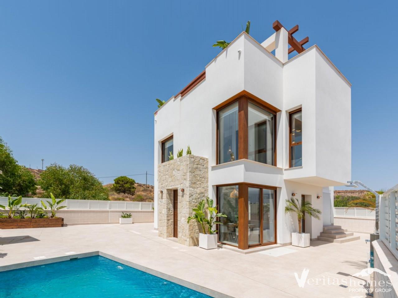Villa in Almeria - view 1