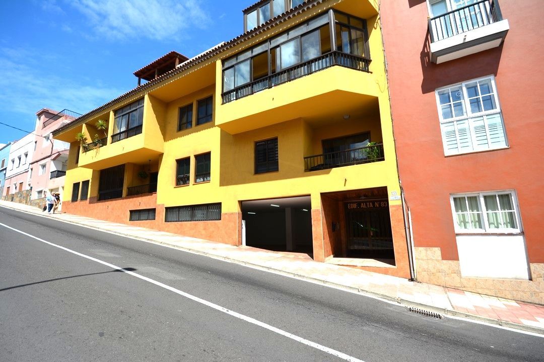 House in Santa Cruz de Tenerife - view 1