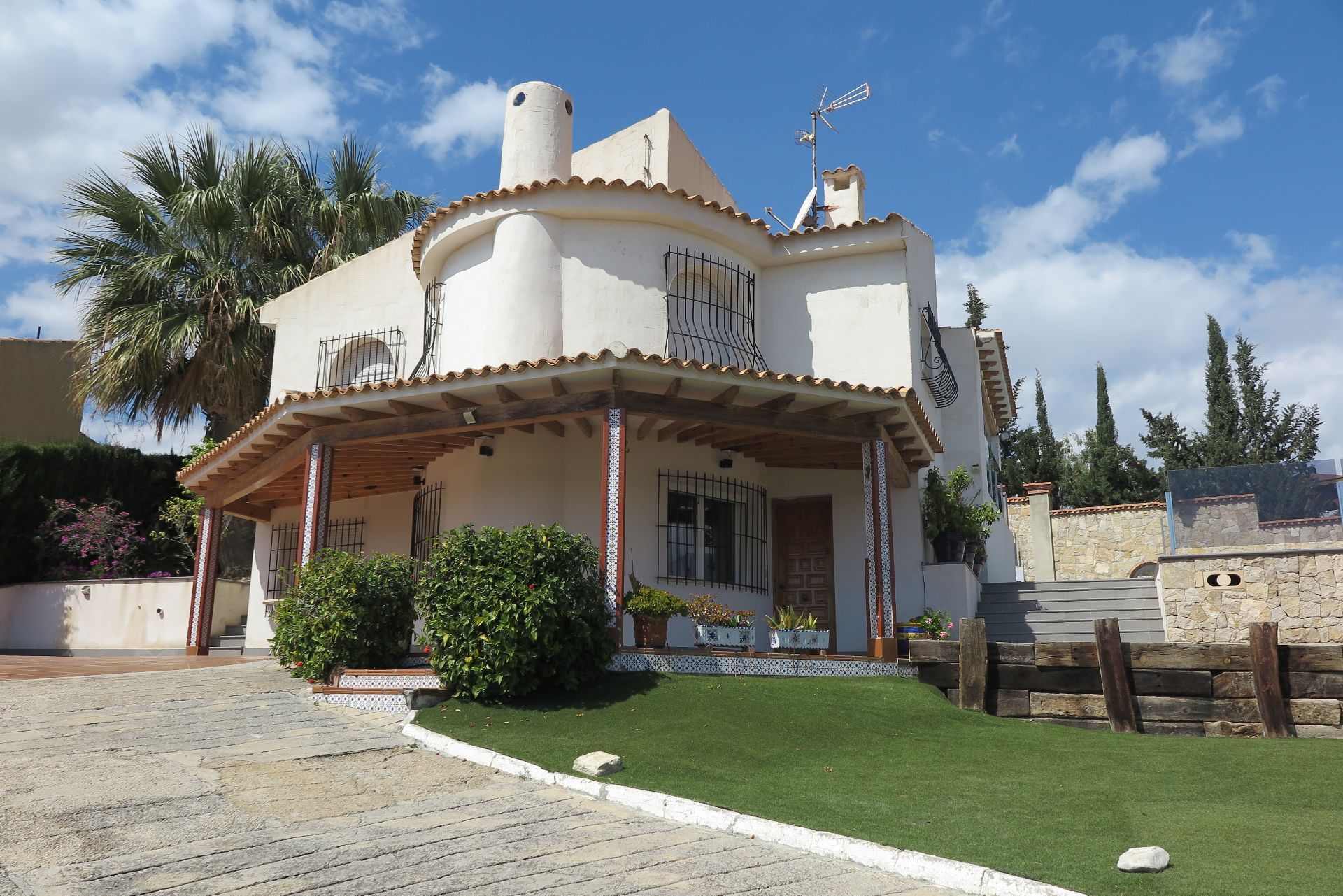 House in El Campello - view 1