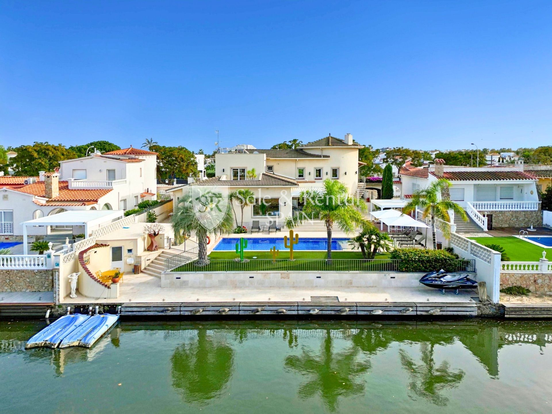 House in Girona - view 1
