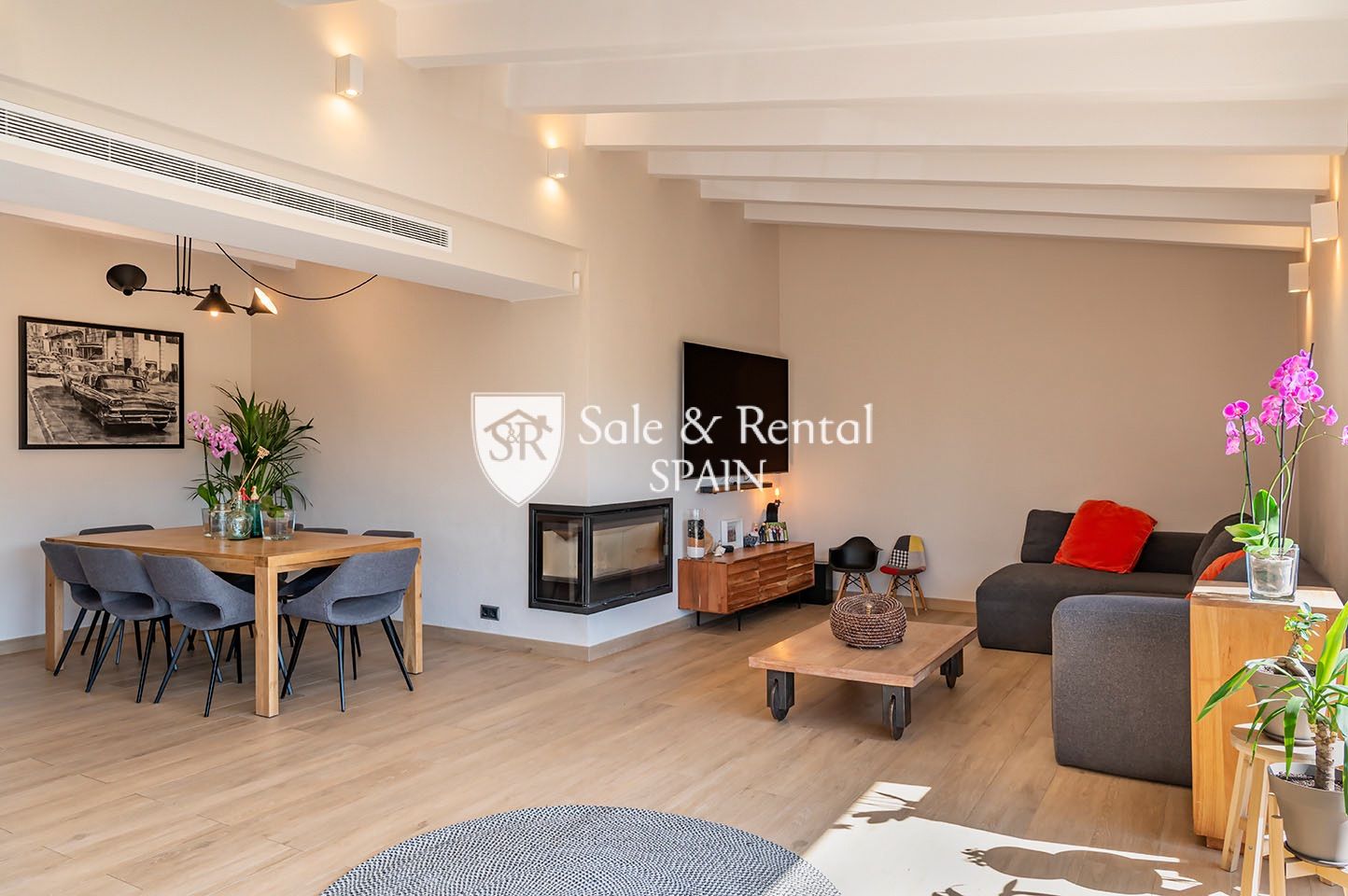 House in Girona - view 1
