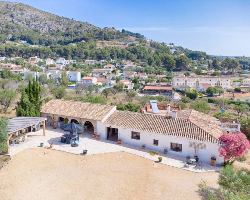 Farm, Ranch or Equestrian in Jalon - view 1