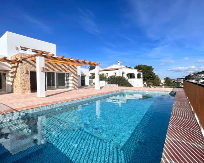 House in Alicante - view 1