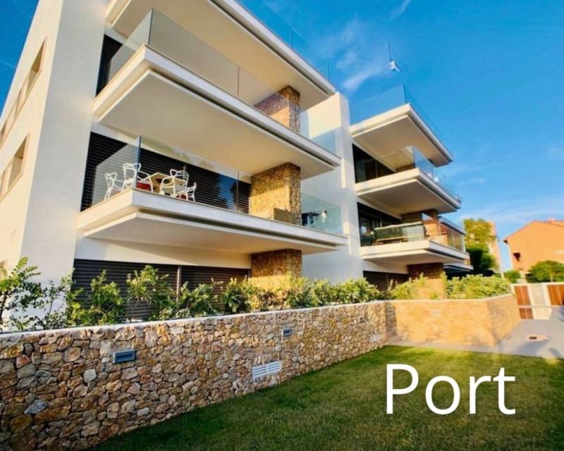 Apartment in Alicante - view 1