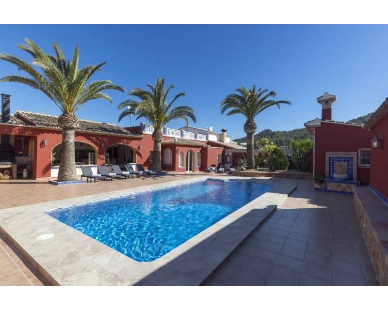 Farm, Ranch or Equestrian in Jalon - view 1