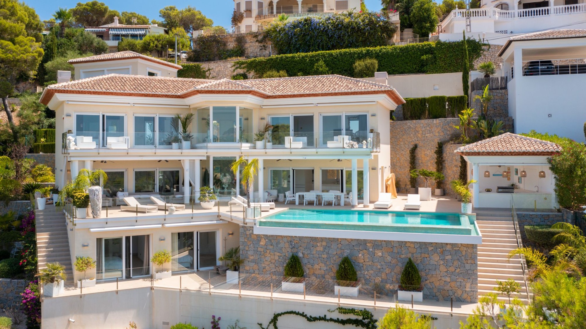 Villa in Moraira - view 1
