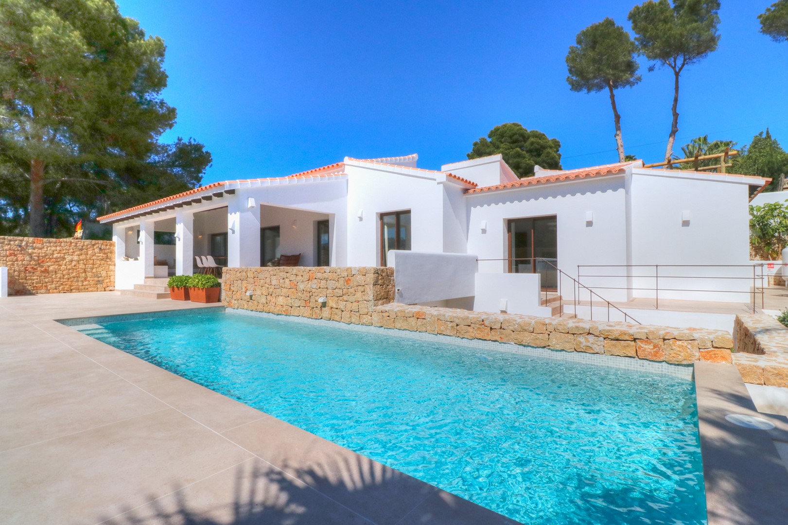 Villa in Moraira - view 1