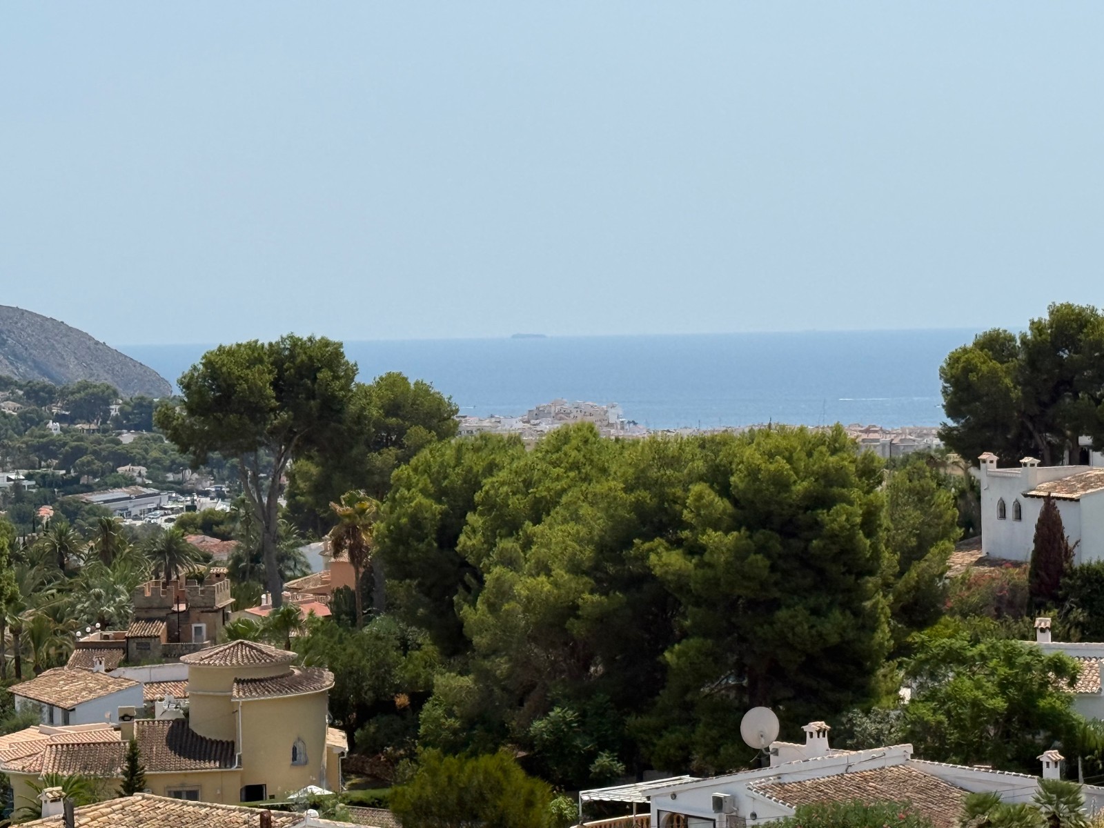 Apartment in Moraira - view 1